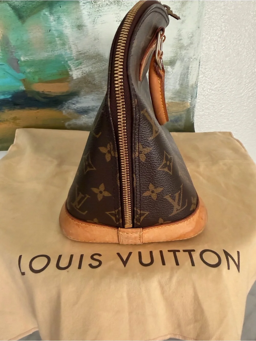 Authentic Louis Vuitton Monogram Alma PM W/Lock, Key & Dust Bag